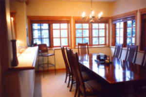 Grand dining room table seating 8